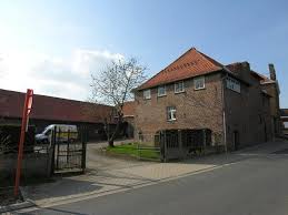 In het gezellige dorp, dranouter (deelgemeente van heuvelland) ligt deze te renoveren hoekwoning. Koudekotstraat 1 Dranouter Heuvelland Schatting En Buurtinformatie Op Realo