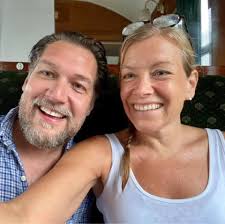 Hello, I am looking for a combined science GCSE tutor (online) for our  daughter. Any recommendations would be very much appreciated, thank you!