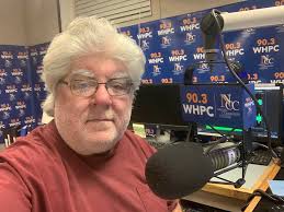 Remembering John Lennon & The Beatles is tonight starting at 8pm central.  ❤️ 🇬🇧 What is your favorite Beatles song that John sings lead on?