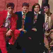 Gugu também fez implante capilar! Apos Implante Capilar Rodrigo Faro Afirma Manterei Meu Topete Ate Os 90 05 11 2017 Uol Universa