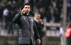 Abel ferreira, de 42 años, aterrizó en brasil a principios de noviembre con un reto mayúsculo antes de adueñarse de los banquillos, abel ferreira fue un lateral derecho de cinco pulmones que en. Abel Ferreira Is R Greekfooty S Manager Of The Month For December 2019 57 1 Greekfooty