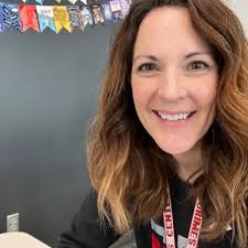 Angela Dvorak (@dvorak_angela)