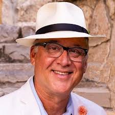 Amazon.com: Kaleidoscope Birthday: Part 2 (Kaleidoscope: A Spy Game  Serial): 9798990351738: Beckner, Michael Frost: Books