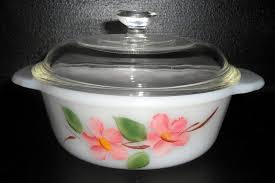 Vintage anchor hocking grape milk glass footed cake salver stand with box. Vintage Casserole Dish Fire King Desert Rose Pink Floral Etsy Fire King Dishes Casserole Dishes Vintage Dishes
