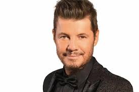 El presidente argentino, alberto fernández, anunció este miércoles una extensión de la prohibición a la circulación nocturna, una restricción del horario comercial y el cierre de las escuelas en el área. Coronavirus En Argentina Tras La Polemica Tinelli Dejo Su Casa De Esquel Y Viajo A Buenos Aires Entrelineas Info