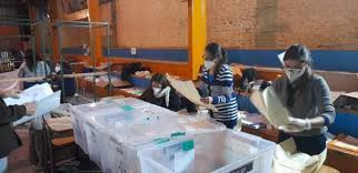Maybe you would like to learn more about one of these? Que Elecciones Quedan El 2021 Los Detalles Del Calendario Electoral De Los Proximos Meses Diario Y Radio U Chile