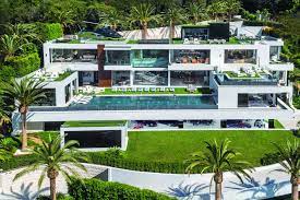 Jul 27, 2021 · im haus von ralf cremer (53) stand die ahr in der nacht der todesflut mannshoch im wohnzimmer. Architecture Non Monsieur Ribery Pas De Lit Avec Vue Sur Les Ferrari