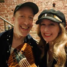 Sitting in at the Blue Strawberry tonight with world-renowned electric  violinist Tracy Silverman and GRAMMY-winning drummer Roy Wooten… wow that  is a GREAT band!! I saw Mike Silverman, Rob Silverman, Jay Oliver,