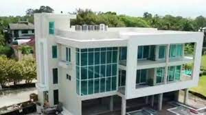 Miércoles, 10 de febrero de 2021. Esta Es La Tremenda Casa Del Chino Rios En Sarasota