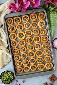 Chocolate Baklava Bracelets Asawer El Sit Cleobuttera Recipe Chocolate Baklava Baklava Recipe Baklava