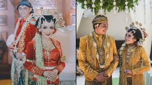 Trend model gaun kebaya pengantin muslim terbaru fashion terbaru semua ada disini. 13 Kumpulan Pengantin Jawa Memakai Kebaya Beledu Tampak Mriyayeni Bak Pasangan Ningrat