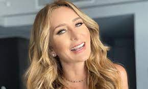 Rosalba geraldine bazán ortíz is a mexican actress, singer, and anchorwoman currently living in miami. Geraldine Bazan Asegura Que No Se Arrepiente De Nada