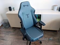 Secretlab Titan 2020 Series Gaming Chair Review Linuxlookup
