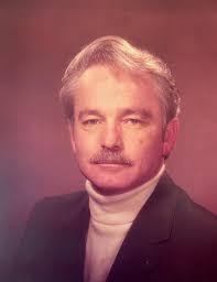 Cynthia Raper's Instagram, Twitter & Facebook