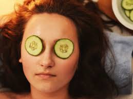 15 Best Cucumber Face Masks For Glowing Skin Cucumber is a natural skin toner, cleanser, and moisturizer.