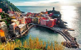Travel Europe Desktop Wallpapers Top Free Travel Europe Desktop Backgrounds Wallpaperaccess In 2021 Tour And Travel Romantic Travel Destinations La Spezia