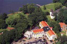 Urlaub mit meerblick im 53 grad hotel. Hansens Haus Am Meer Hotel Bad Zwischenahn Germany Overview