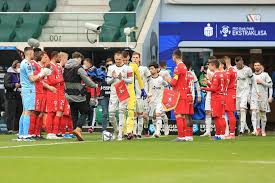 Wisla krakow hosts legia in a ekstraklasa game, certain to entertain all football fans. 2 Cthodtyvmaym