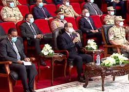 محمد معيط، إن هناك بنود بالموازنة العامة نحافظ عليها من أجل مصلحة المواطن، مثلا ثبات سعر رغيف العيش، فأسعار القمح كانت 190 دولارا للطن. A5bhxnkvwd3kem