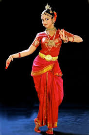 Kuchipudi Dancer Kuchipudi Is A Classical Indian Dance From Andhra Pradesh India Indian Classical Dancer Indian Classical Dance Indian Dance