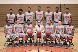 The Highland Cougars Are The 22 Seed For The 2014 Tournament Mens Basketball Basketball Tournament Basketball