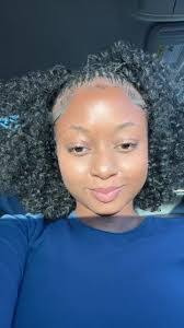 Kamia Williams's Instagram, Twitter & Facebook