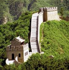 Sute de mii de oameni au luat cu. Marele Zid Chinezesc Enigmatica Ro