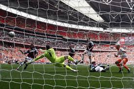 Blackpool vs west ham united. Championship Play Off Final Blackpool 1 West Ham 2 Daily Record