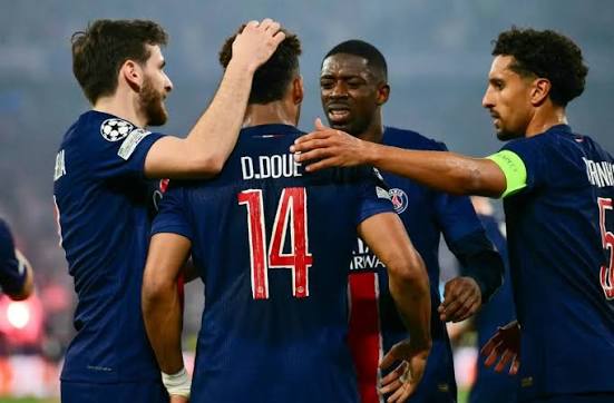 PSG'DEN ÜÇLÜ İMZA ŞOV: DEMBELE, KVARA VE DOUE UZATIYOR