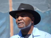 RED BANK: PLAQUE HONORS A 'FIGHTER'