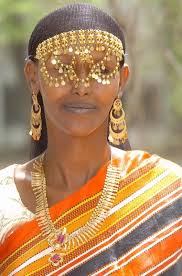 Oct 24, 2018 · soutenez les contributeurs de 2folie en achetant leurs meilleures contributions. Africa An Afar Woman From Djibouti Wearing Traditional Jewellery C Photo Afrique Paysages Et Visages D Afr African People African Traditions Black Culture