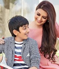 Sonali bendre father mother date of brith age wiki bio movies photos video net worth remuneration marital status boy friend awards figure hei. Sonali Bendre Wiki Age Husband Boyfriend Family Caste Biography More Wikibio