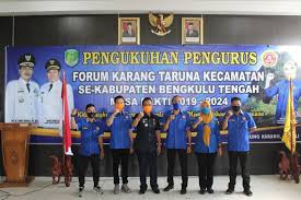Sambutan ketua karang taruna saat pelantikan. Pengukuhan Forum Karang Taruna Masa Bakti 2019 2024 Kabupaten Bengkulu Tengah