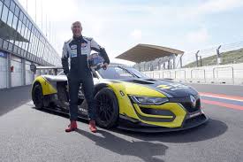 May 21, 2021 · formule 1 café op ziggo sport. Ziggo F1 Presentator In Actie Met Een Bommetje Van Renault Tijdens Max Verstappen Dagen Op Zandvoort Racexpress