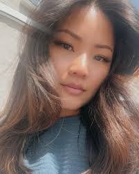 Mai Moua's Instagram, Twitter & Facebook