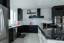 Black And White Quartz Black And White Counters White Counters White Quartz Counter Dream Kitchen