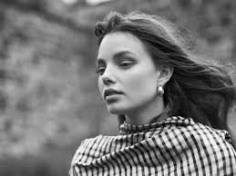 Meet Kristine Froseth, Netflix's Next Big Romcom Star of Sierra Burgess Is  a Loser