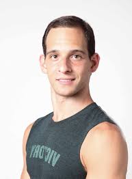 Intermezzo: the Fiery Craig Salstein Throws Tradition to the Wind