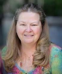 Hillary Hampton's Instagram, Twitter & Facebook