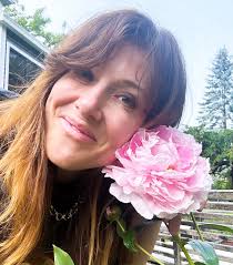 Eva Marino (@noey_and_zoa) • Threads, Say more