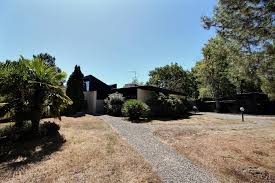 Maison Atypique Des Annees 80 A Vendre Cestas Proche Bordeaux Coldwell Banker