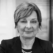 Diane Straker's Instagram, Twitter & Facebook