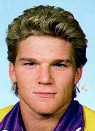 Player photos for the 2000-01 Malmo IF at hockeydb.com