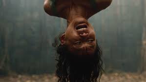 Film perempuan tanah jahanam menceritakan perempuan kota yang kembali ke daerah asal. Impetigore Perempuan Tanah Jahanam Movie Review Reel Advice Movie Reviews
