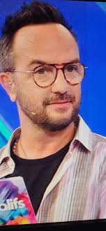 ON EST TOUS DES SUPERS FANS DE JARRY !!!