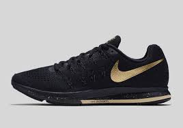 Black And Gold Nike Running Shoes Nike Running Black And Gold Collection Sneakernews Com Womens Sneakers Gold Nike Shoes Stylish Sneakers