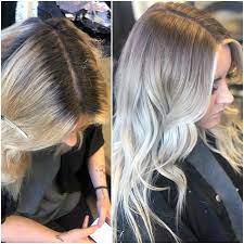 How To Get Rid Of Solid Harsh Roots And Blend Your Natural Root Color For A Seamless Blend Blonde Highlig Aschblond Haarfarbe Haarfarben Haarfarbe Blond