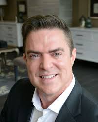 Bryan Sloss's Instagram, Twitter & Facebook