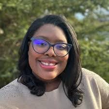 Sonya Wolf's Instagram, Twitter & Facebook