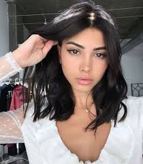 43 Cute Medium Haircuts To Fuel Your Imagination In 2020 Short Hair Styles Hair Styles Medium Short Haircuts